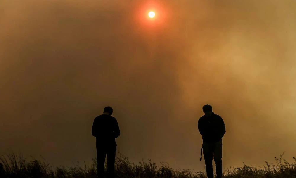 «Καμπανάκι» Σαρηγιάννη για τα σωματίδια στην ατμόσφαιρα από τις φωτιές: Συνδέονται με νευροεκφυλιστικές παθήσεις